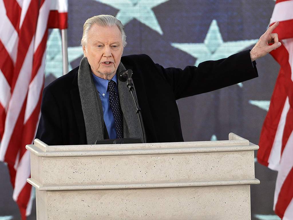 Jon Voight waves as he appears during a pre-inaugural Make America Great Again! Welcome Celebration at the Lincoln Memorial in Washington, D.C., Thursday, Jan. 19, 2017.