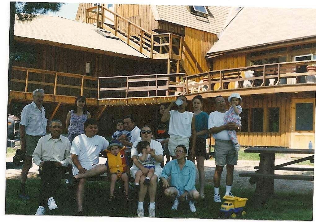 Sonya Cywink crouches in the bottom right. This photo, taken during the Cywink family reunion in July 1994, is the last time her family saw her.