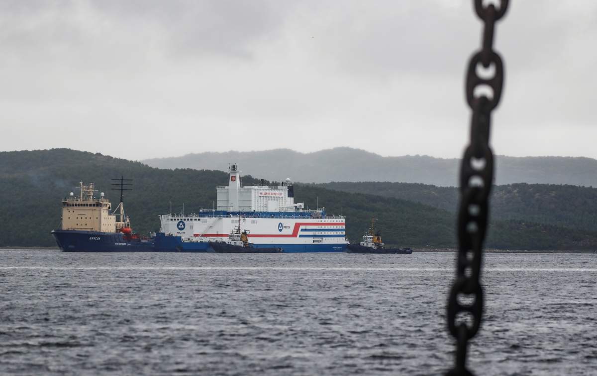 A view shows Russia’s floating nuclear power plant Akademik Lomonosov and tugboat Dixon before departure on August 23, 2019. (REUTERS/Maxim Shemetov)