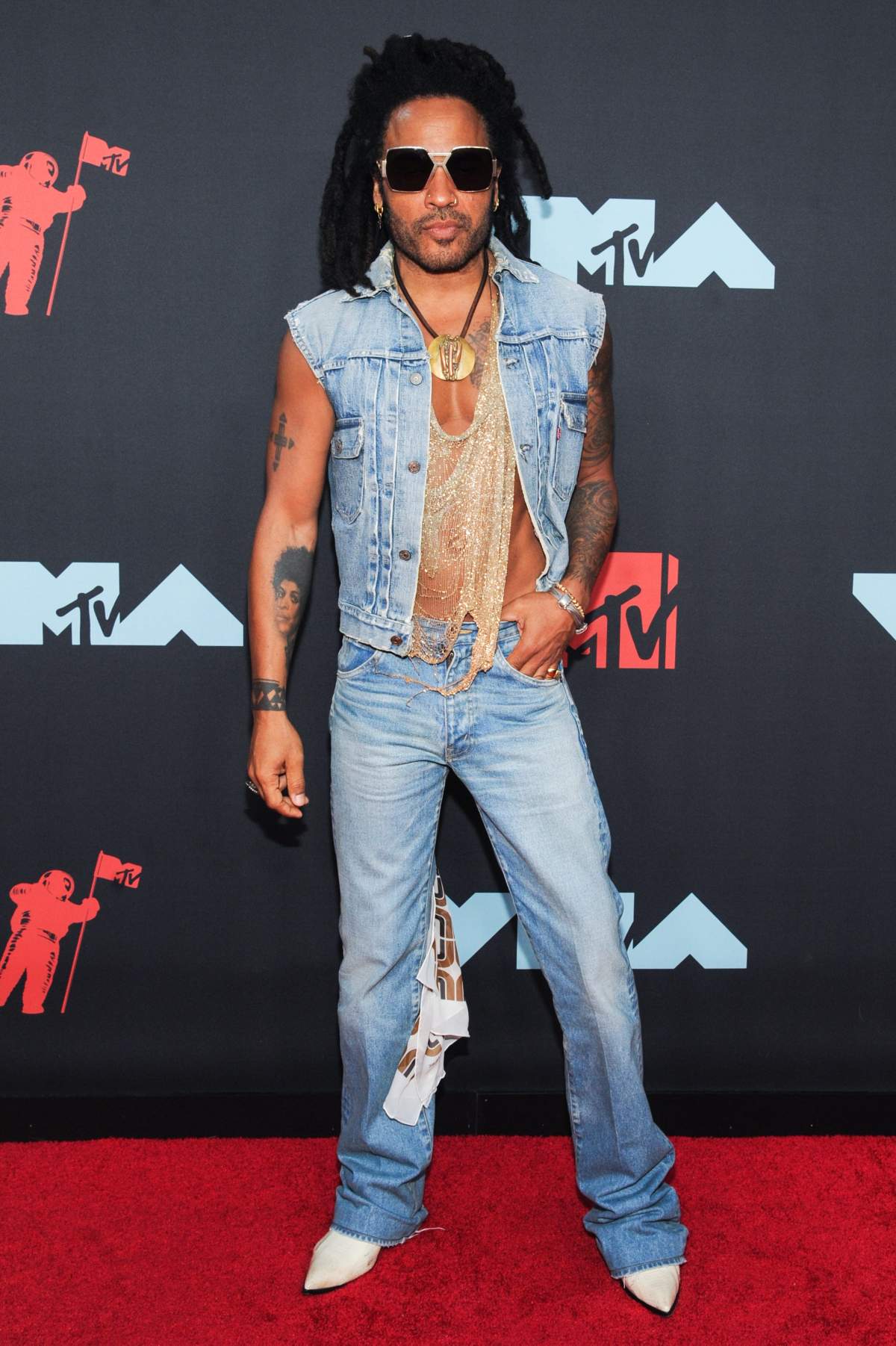 Photo by EPA/DJ JOHNSON