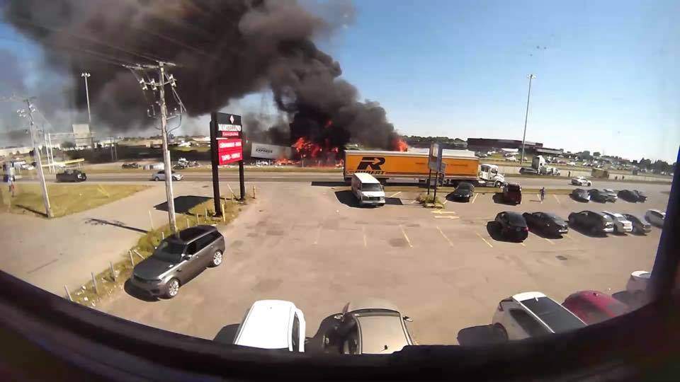 Photo of the crash site posted on L’heure juste du camionneur Facebook page.