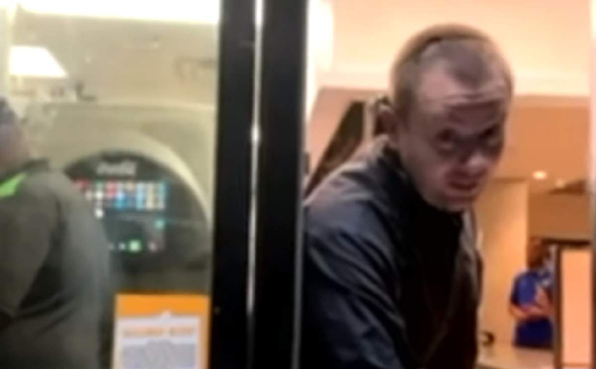 A Burger King employee was fired at refusing service to a woman who is deaf.