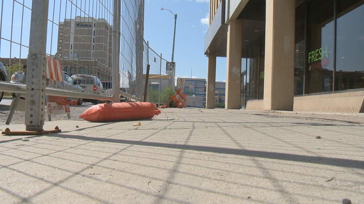 Fresh & Sweet, a downtown Regina cafe, says construction on Victoria Avenue is hurting its business.