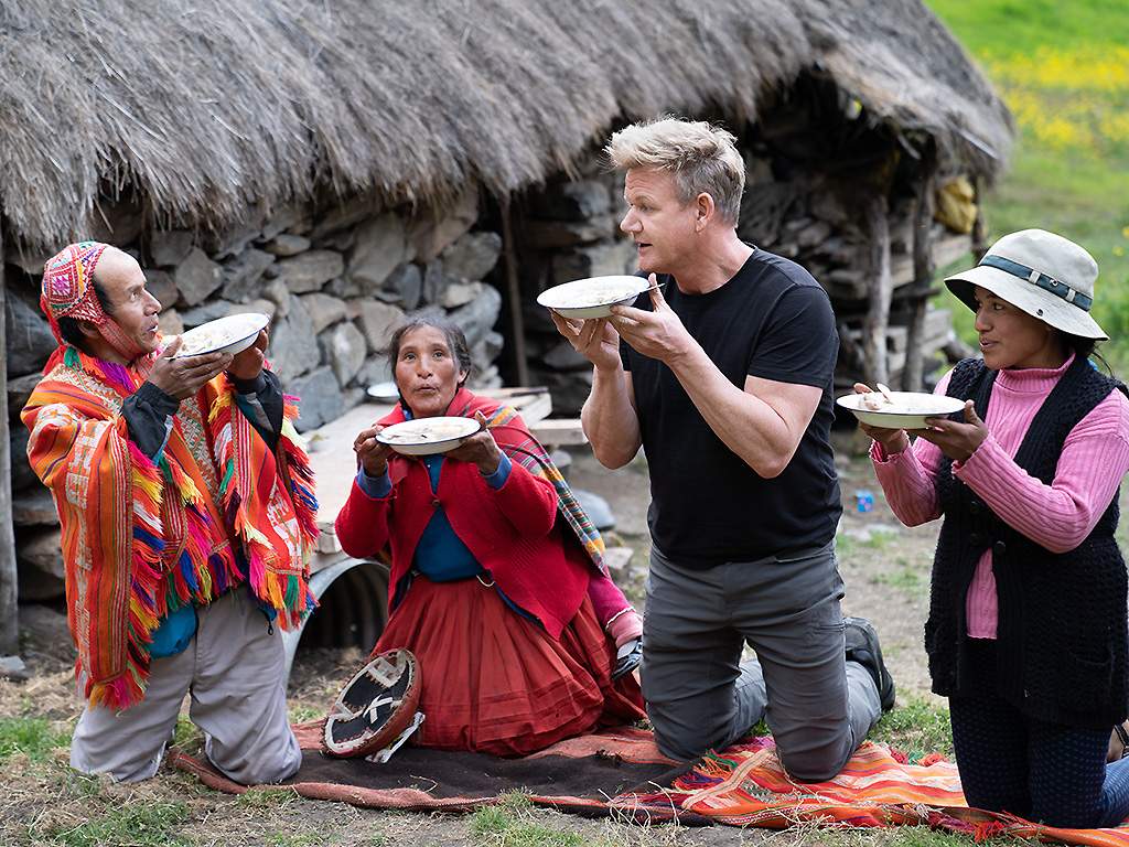 Gordon Ramsay and a local farming family dine together and enjoy Lawa de Chuno, a classic Peruvian dish made with local ingredients in Peru’s Sacred Valley.