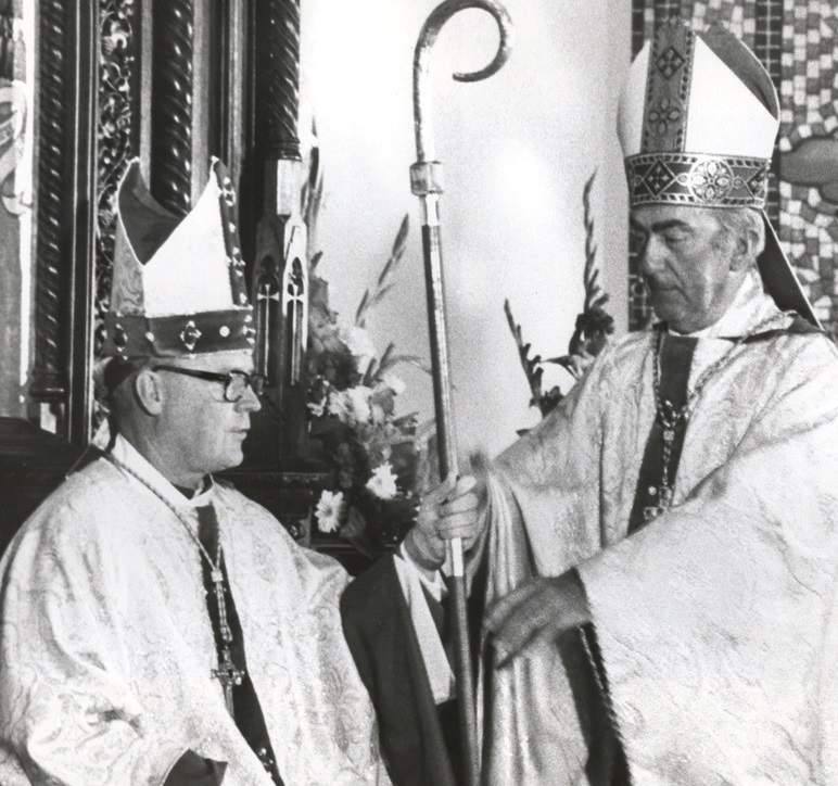 Bishop John Sherlock, seated, was installed at St. Peter’s Cathedral Basilica on August 21, 1978.