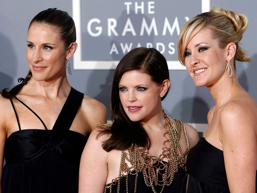The Dixie Chicks, Emily Strayer, left, Natalie Maines, centre, and Martie Maguire attend the 2007 Grammy Awards.