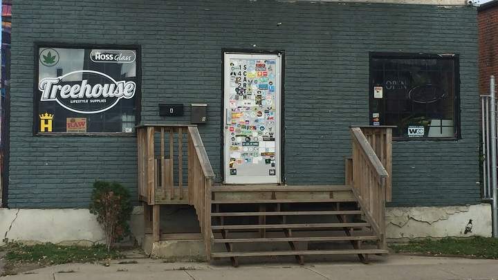 Regina police raided four illegal pot shops on Monday and have laid charges against owners and employees. 