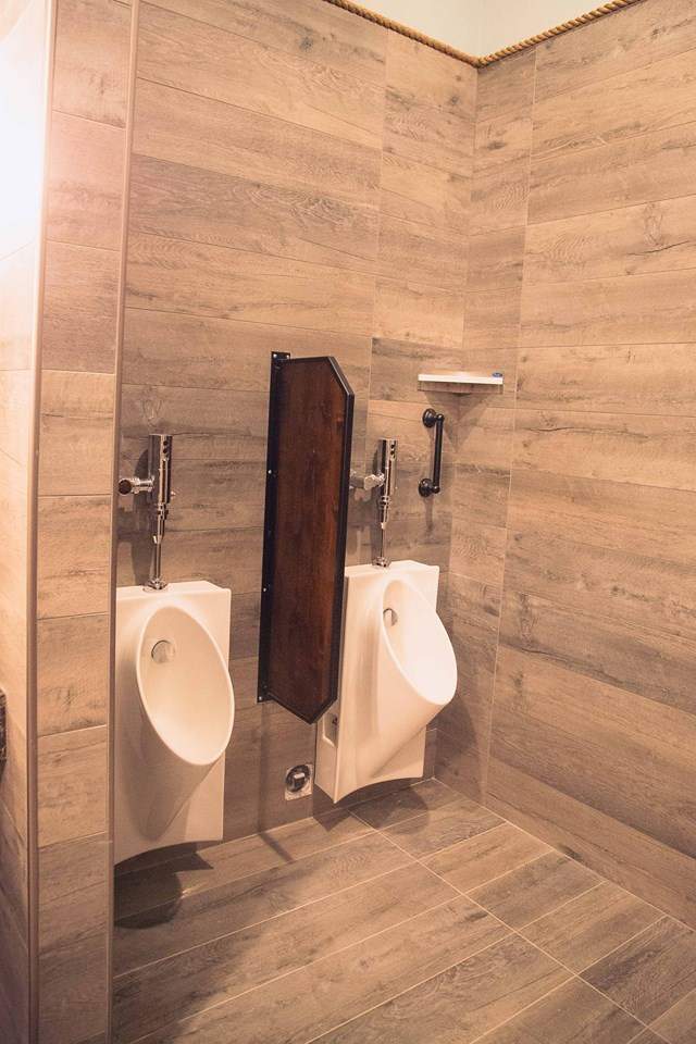 Beaver Hill Shell in Lac La Biche has been crowned the top public bathroom in Canada.