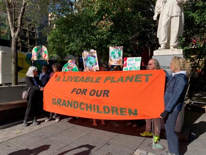 Seniors striking for a better planet for their grandchildren.
