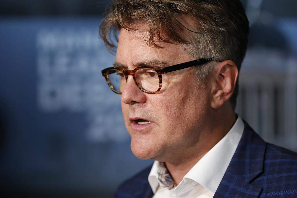Liberal Party of Manitoba leader Dougald Lamont wants to change a provincial law and get official party status in the legislature.