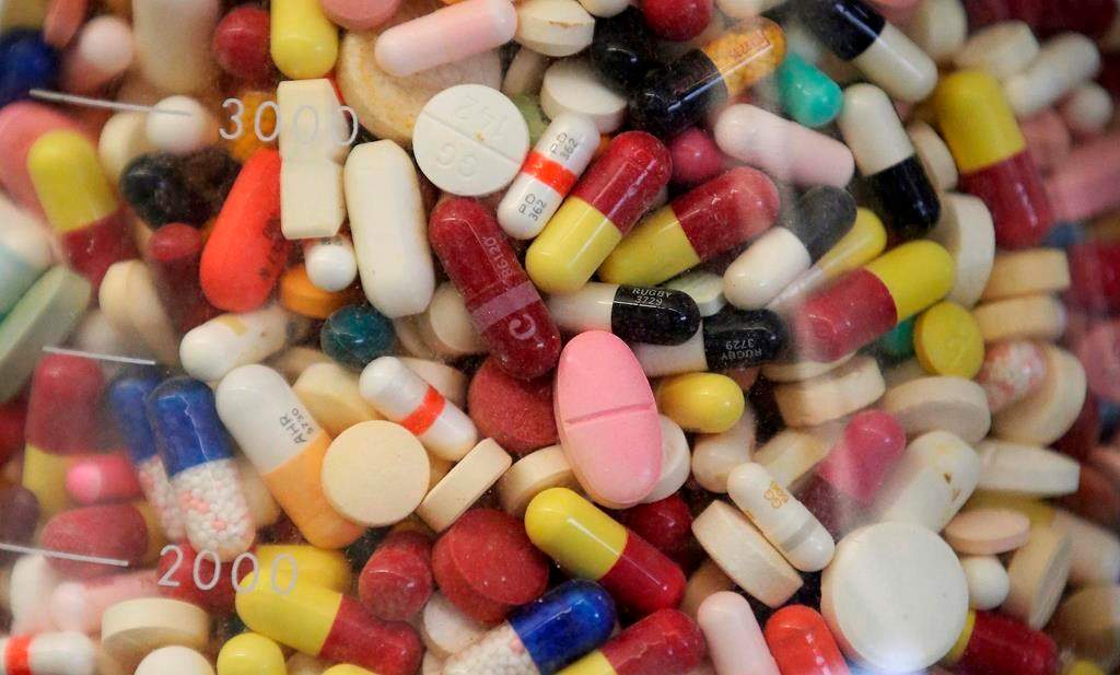 There has been mixed reaction to the New Brunswick government's decision to reverse a directive by the New Brunswick College of Pharmacists to limit prescription refills to 30 days because of the COVID-19 pandemic.