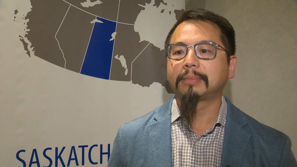 Doctor Allan Woo, president of the Saskatchewan Medical Association, met with Saskatoon to hear their concerns.