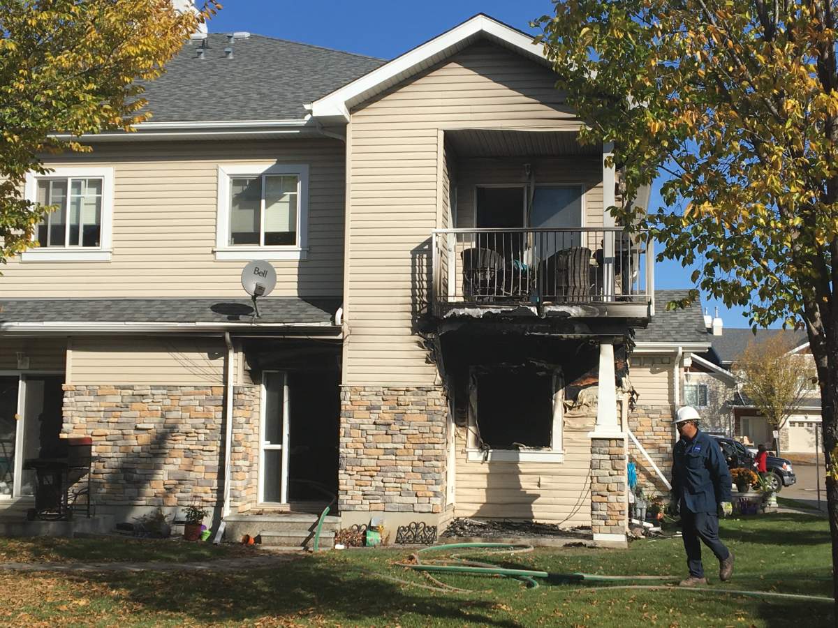 A fire broke out in a carriage-style building at the Riverside Gate condo complex off Hanna Crescent in southwest Edmonton’s Haddow neighbourhood. Monday, September 23, 2019.