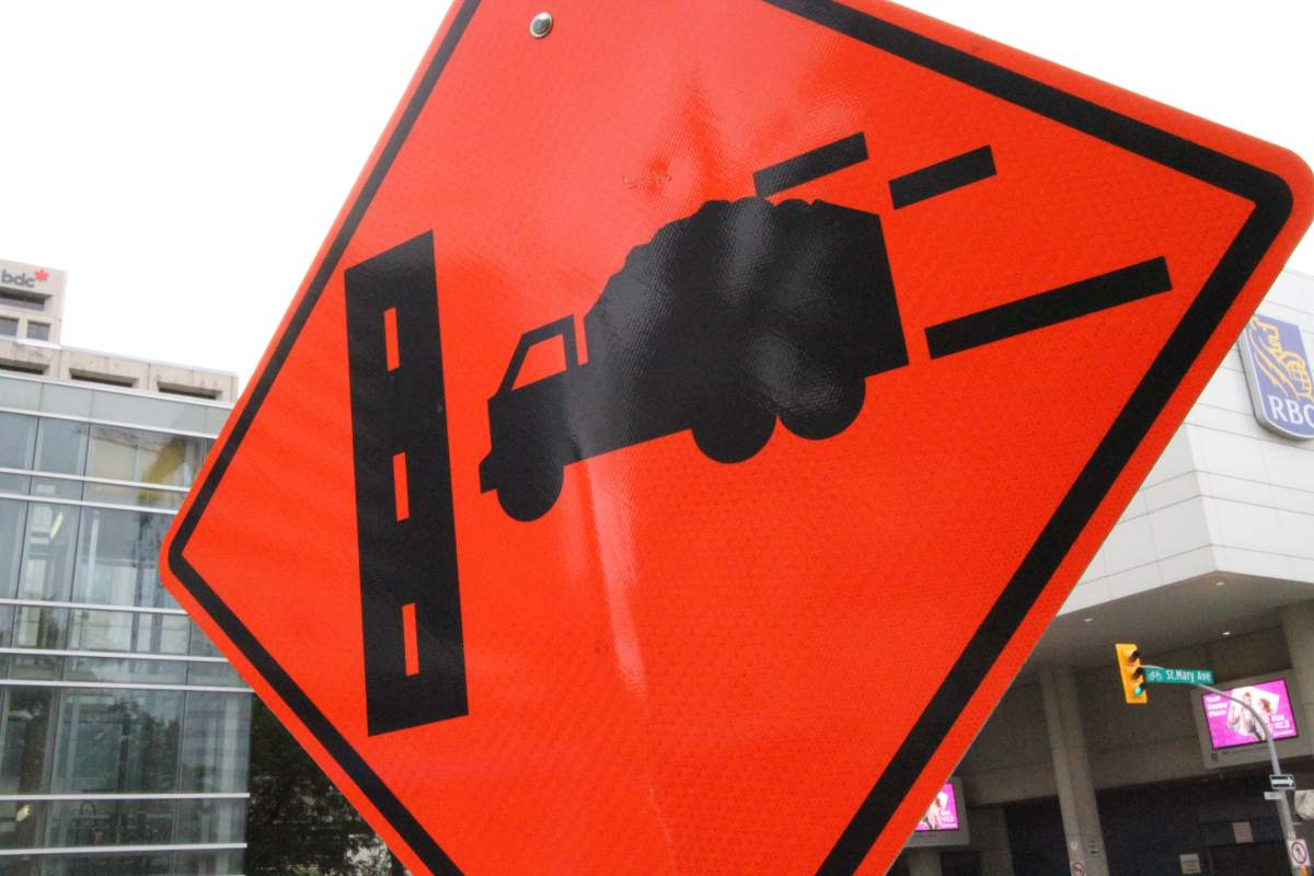 Construction is taking place this weekend on two major Winnipeg streets.