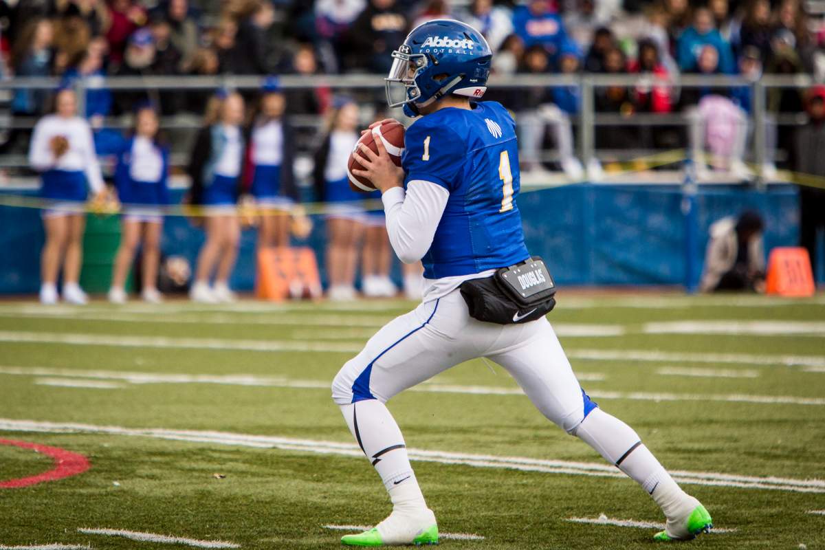 Former John Abbott  College football player Jack Zergiotis is named the UConn Huskies number one quarterback.