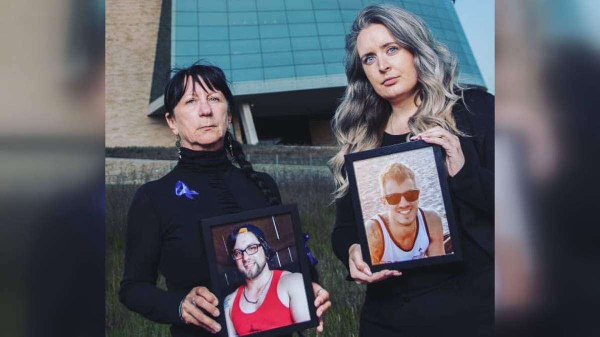 (L to R) Arlene Last-Kolb and Rebecca Rummery holding pictures of their loved ones who both lost their lives to a fatal drug overdose. The women founded the organization Overdose Awareness Manitoba.