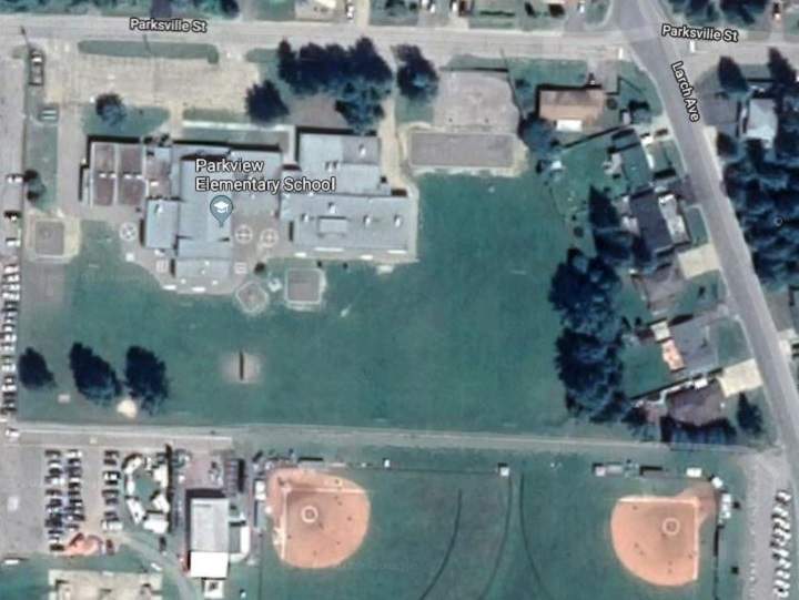 The smell, according to the school district, has been present for the past two weeks, and the decision to suspend operations was made on the advice of Interior Health.