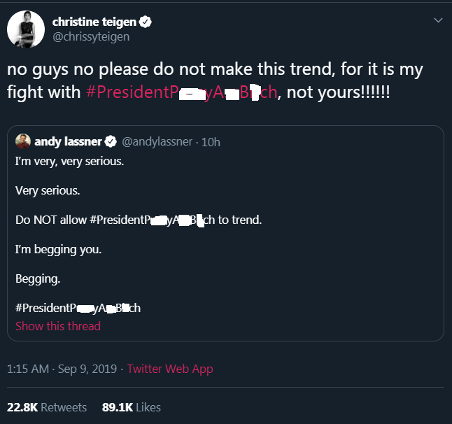 Chrissy Teigen / Twitter