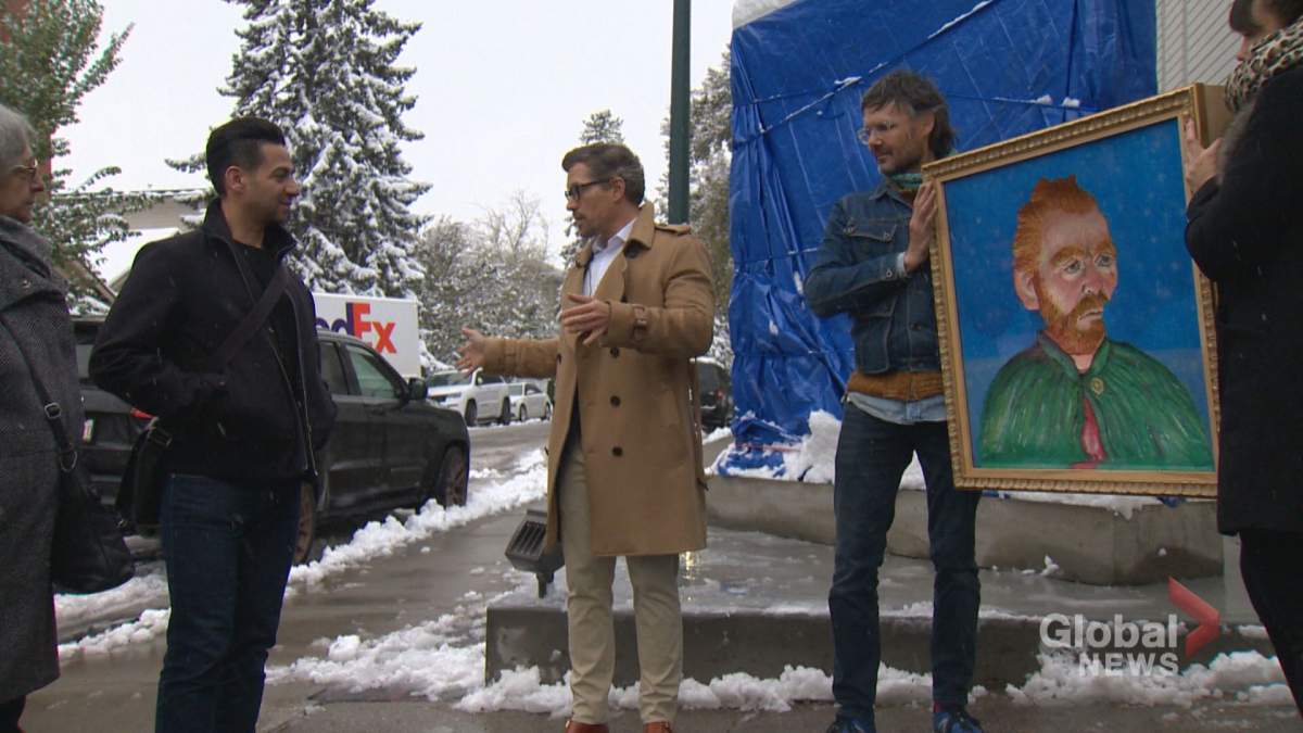 A special van Gogh portrait in Calgary has a neat feature.