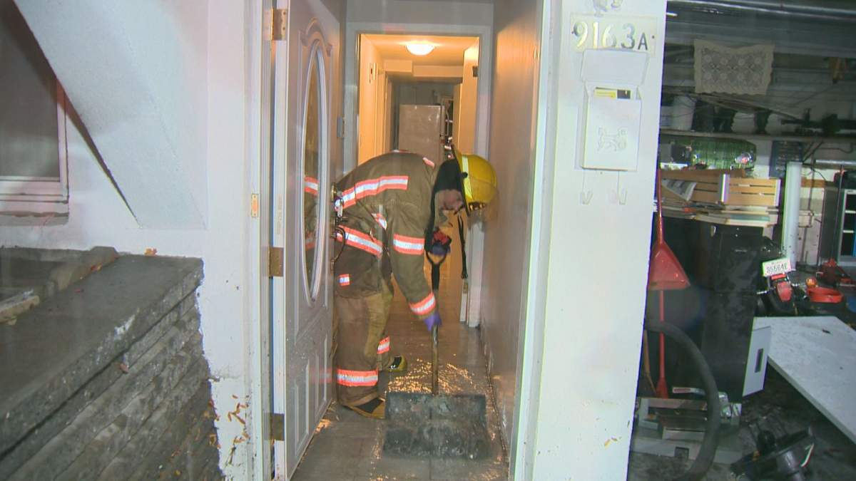 Firefighters called to Saint-Leonard residences during heavy rains on Oct. 1.