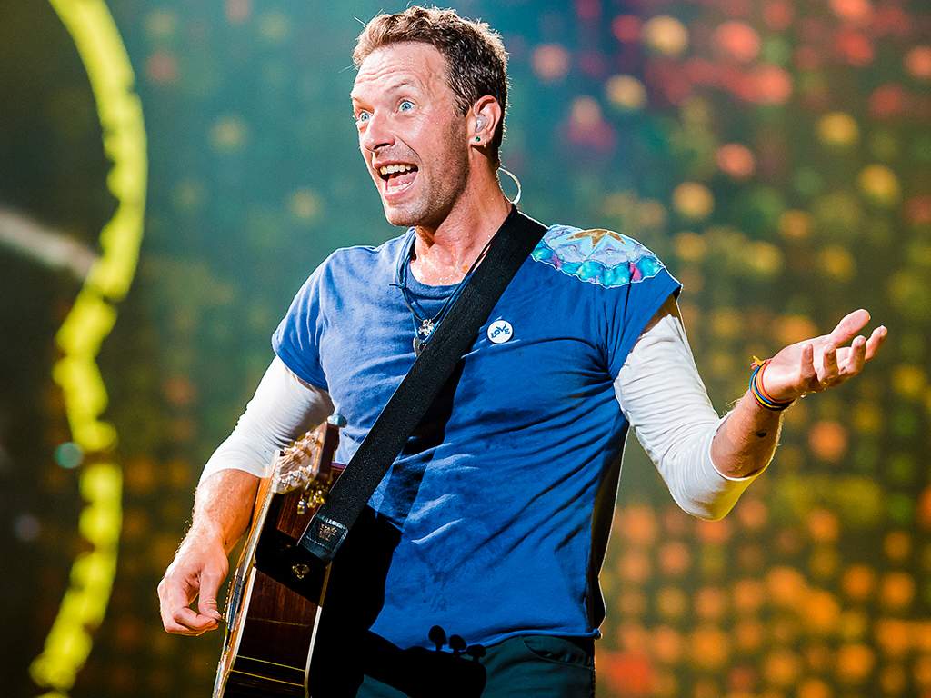 Chris Martin of Coldplay performs live on stage at Allianz Parque on Nov. 7, 2017 in Sao Paulo, Brazil.