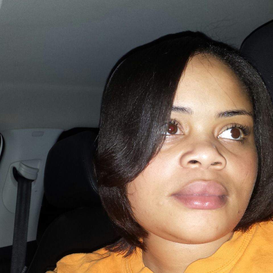 Texas police officer charged with murder for fatal shooting of black woman in her own home - image