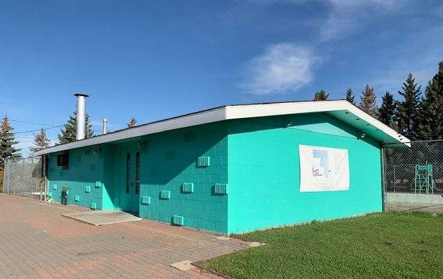 The Lanigan swimming pool was built in 1971 and does not have a family change room.