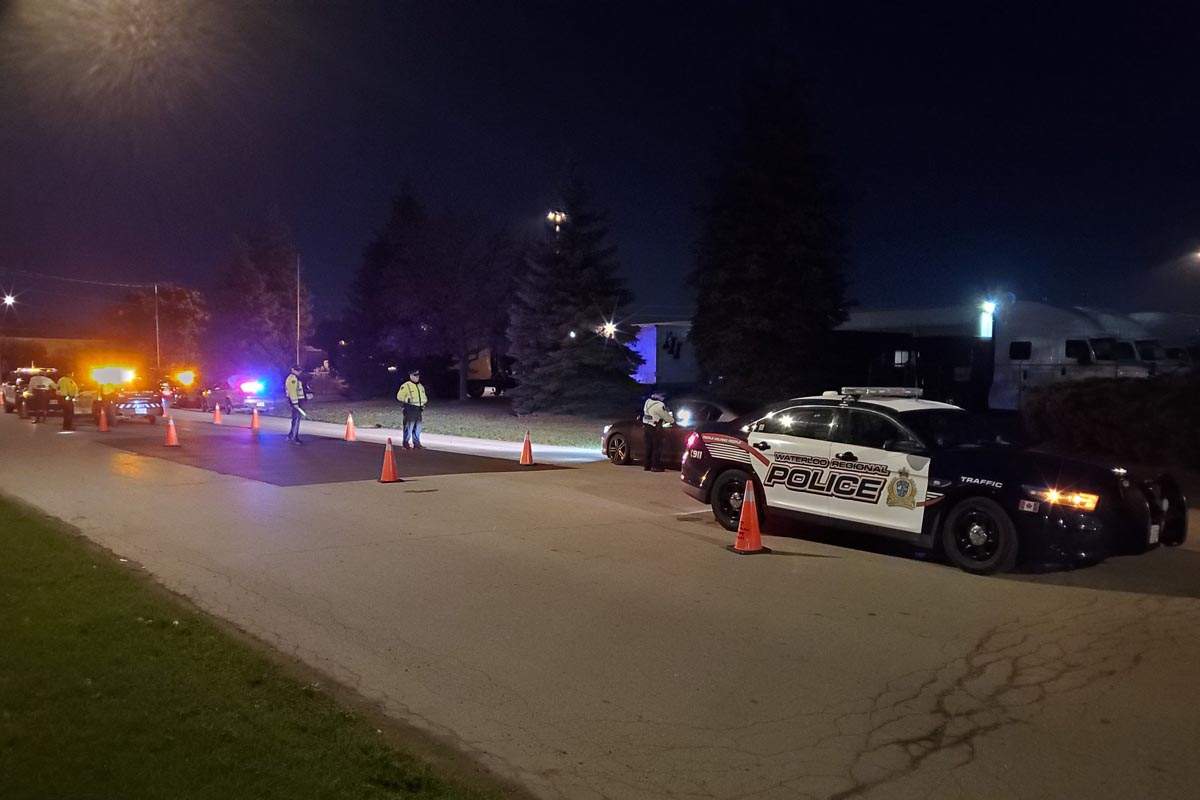 Waterloo Regional Police conduct a R.I.D.E. spotcheck. 