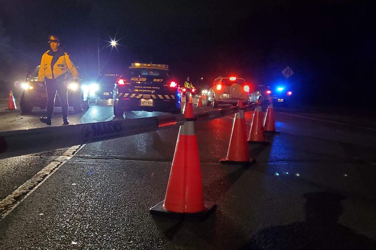 FILE: Waterloo Regional Police conducted a spot check near River Road and Rennie Drive in Kitchener on Sunday night.