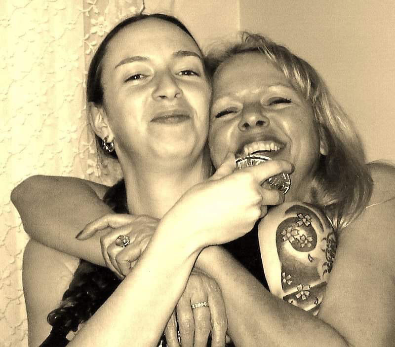 Brandy Cummings pictured with her mother, Lynn Kalmring, in an undated photo.