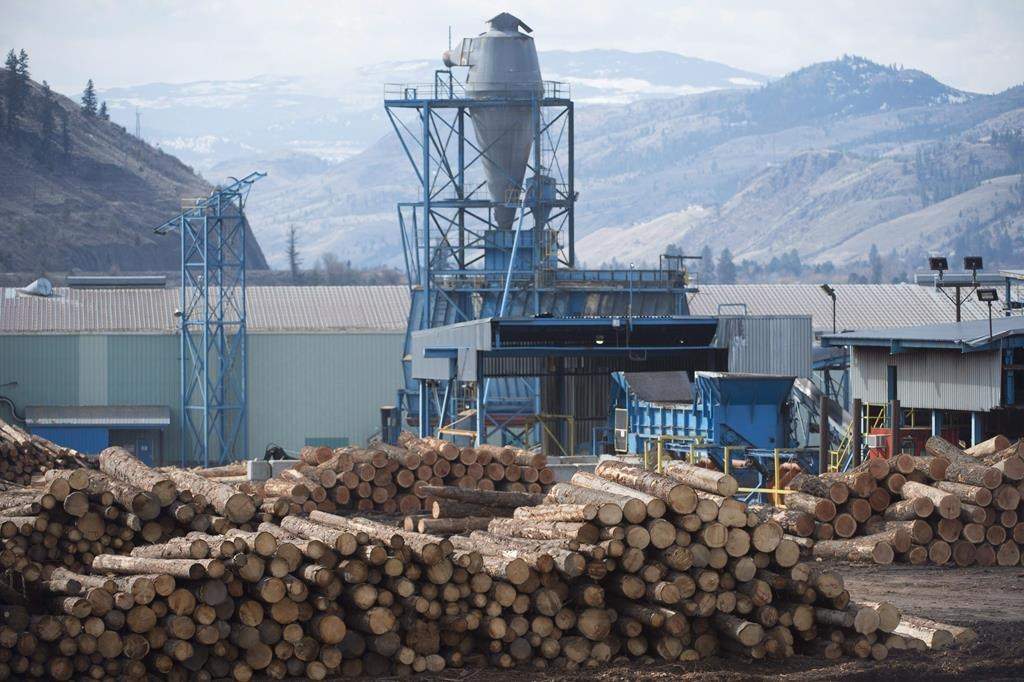 The U.S. government said Wednesday that its final combined anti-dumping and countervailing duty rate for most Canadian producers will be 17.9 per cent.
