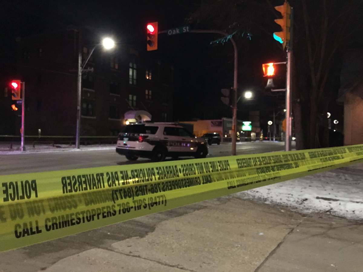 Winnipeg police officer fires gun during traffic stop for stolen car - image