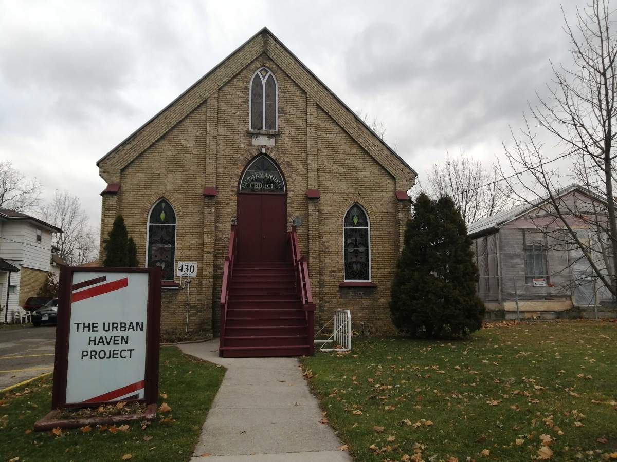 London, Ont., church project sees ‘95%’ of homeless men housed despite COVID-19 - image