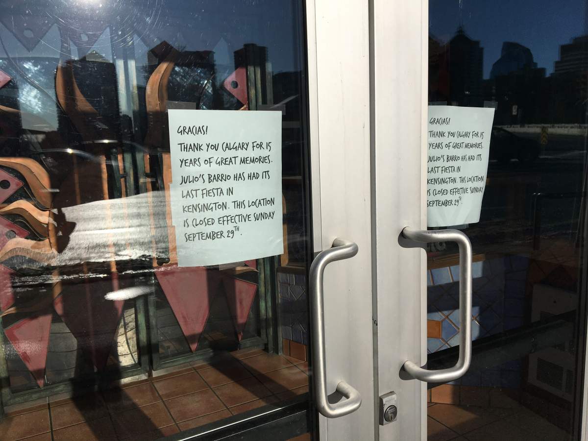 A restaurant that has closed in Kensington puts up a sign thanking customers