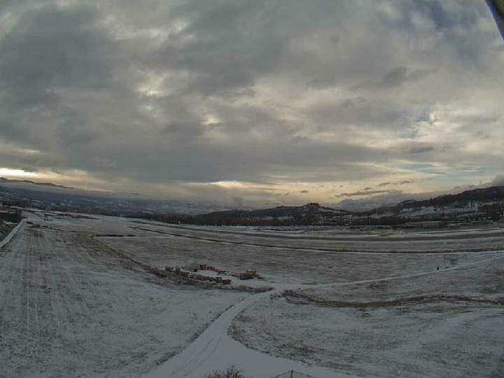 Conditions at Kelowna International Aiport on Thursday, Dec. 12, 2019. The City of Kelowna said an aircraft diverted to Kelowna because of a mechanical issue, with it landing safely at 11:20 a.m.