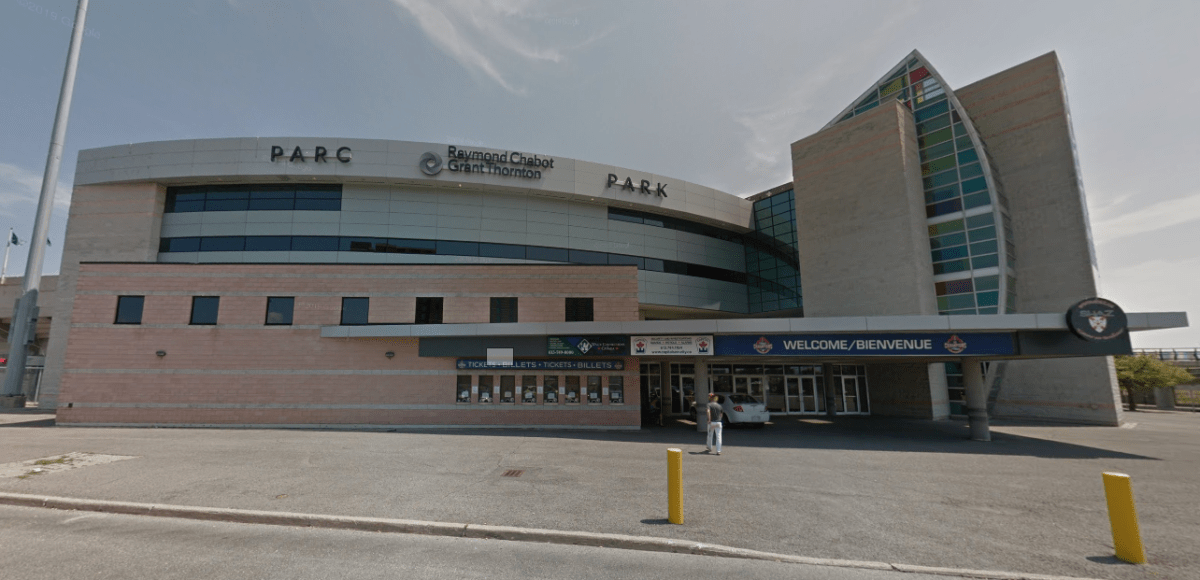 The City of Ottawa's finance committee voted on Tuesday in favour of a lease agreement with OSEG to replace the now-folded Ottawa Champion baseball team.