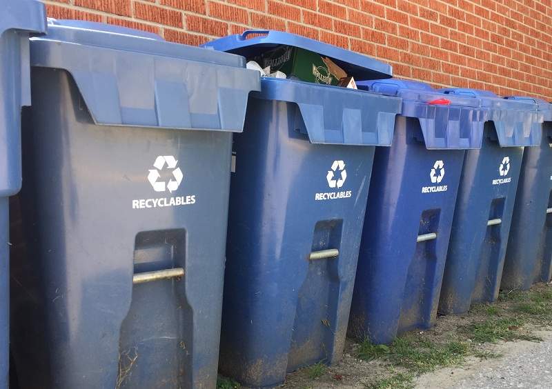 The city of Regina expands blue bin recycle program starting September 2020.