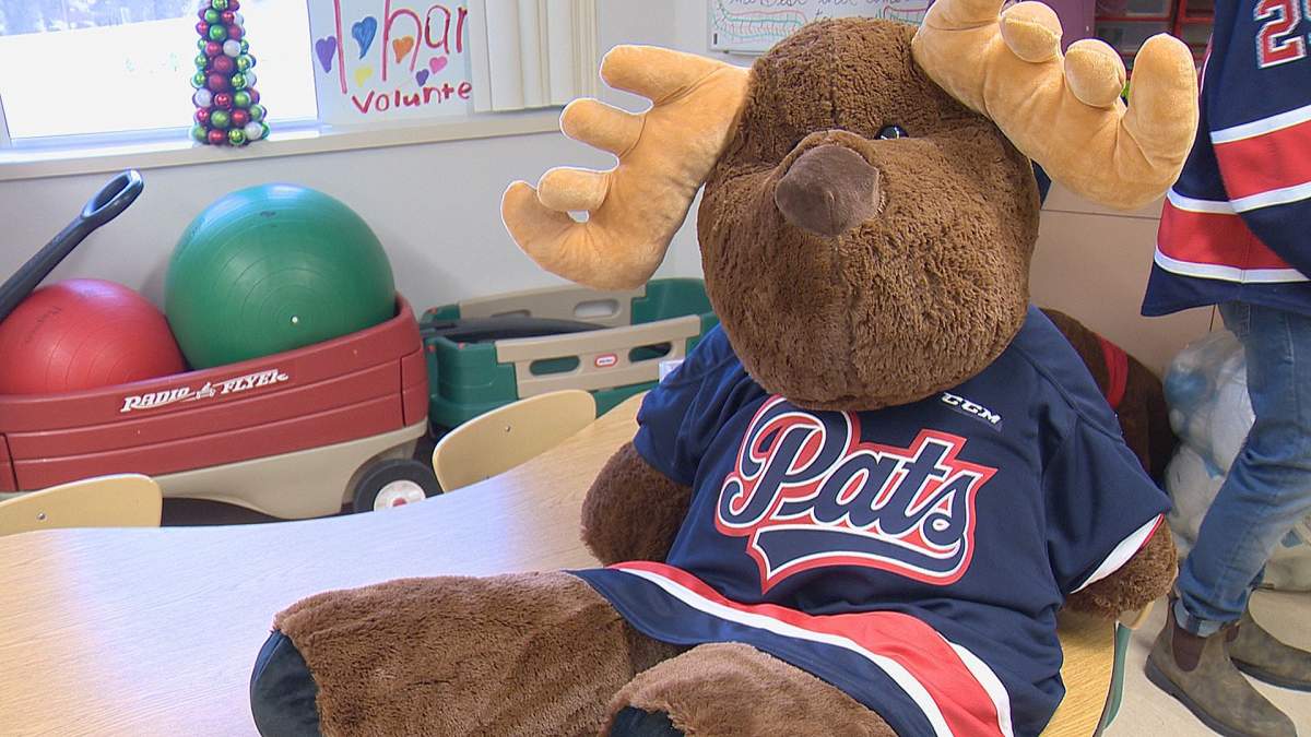 Regina Pats handed out teddy players to children at RGH on Monday.