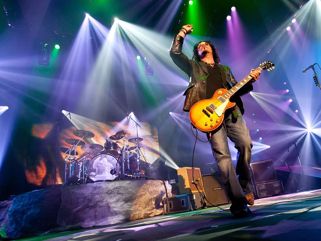 The Tea Party performs at Caesars in Windsor, Ont.