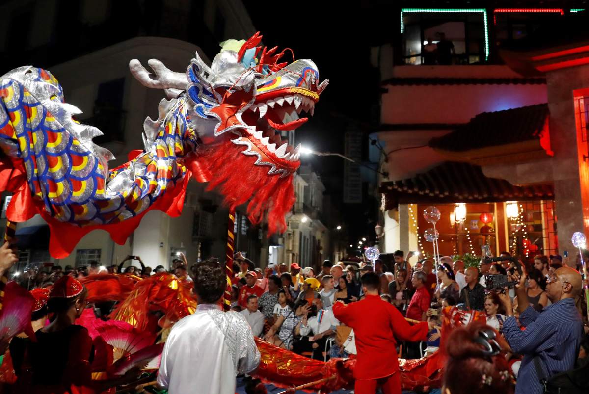 People take part in the Chinese Lunar New Year’s eve celebrations at the Chinese neighborhood in Havana, Cuba, 24 January 2020. The Lunar New Year, also known as Spring Festival in China, falls on 25 January 2020, marking the beginning of the Year of the Rat.