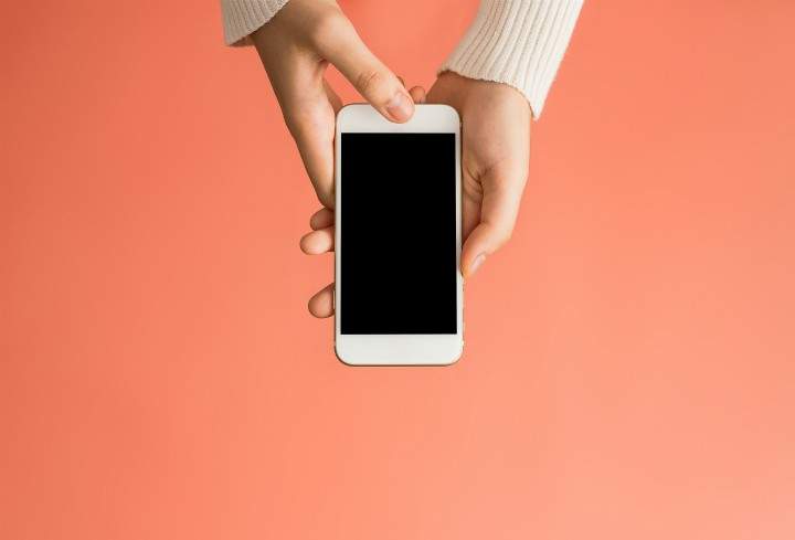 U of C students are hosting an electronics drive to help isolated seniors and vulnerable populations amid the COVID-19 pandemic.