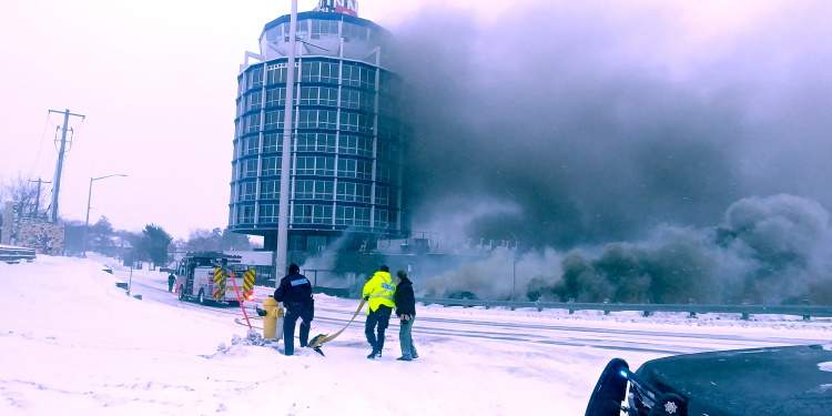 Smoke fills the air near Kenora's Clarion Hotel.