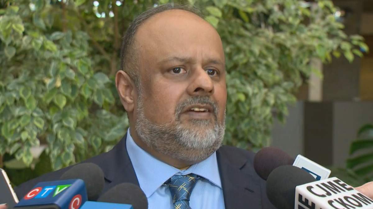 Saskatchewan's Ministry of Health is expanding coronavirus testing to people travelling back to the province from other countries besides China.