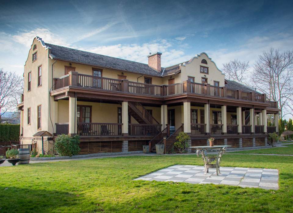 The historic Naramata Heritage Inn is under new ownership, composed of four of B.C.’s hospitality experts. 