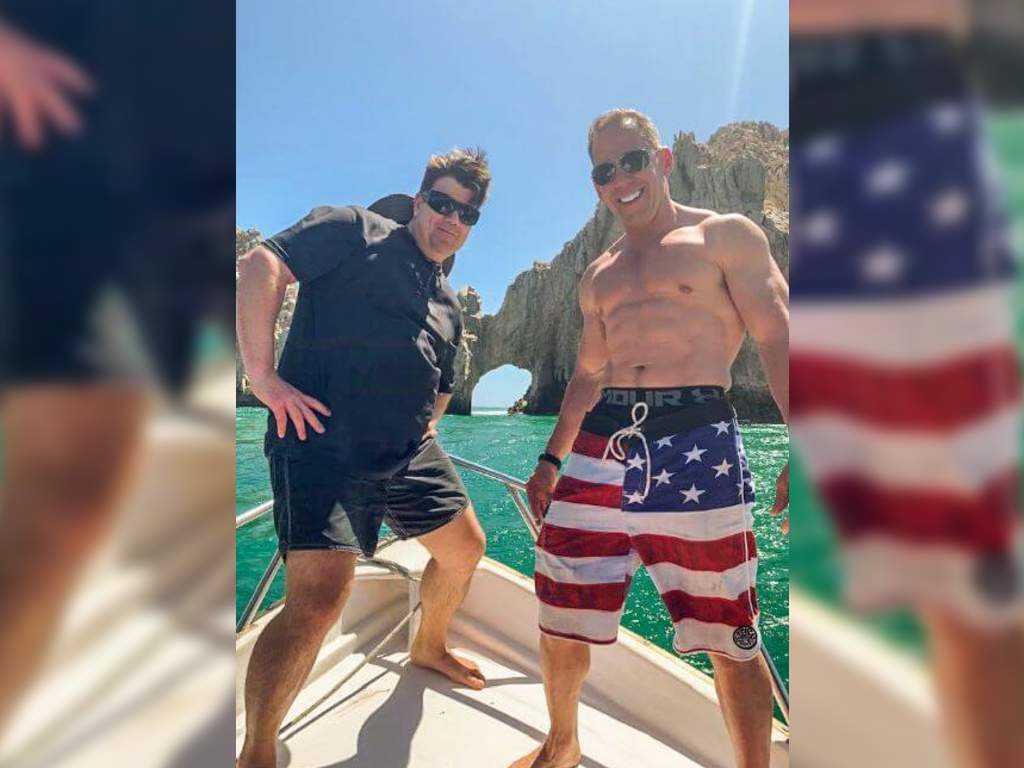 Gebhart shared his entire body composition on his website, pointing out his hard-earned six-pack.