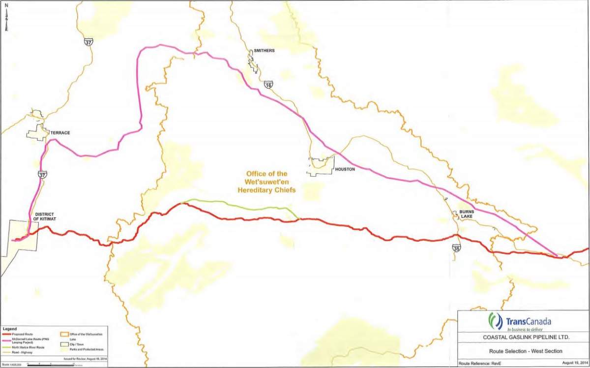 A look at the proposed routes for the Coastal GasLink pipeline in northern B.C. The route ultimately chosen for the project is seen in red, while the alternative route proposed by the Wet\’suwet\’en hereditary chiefs that goes around its traditional territory is seen in purple.