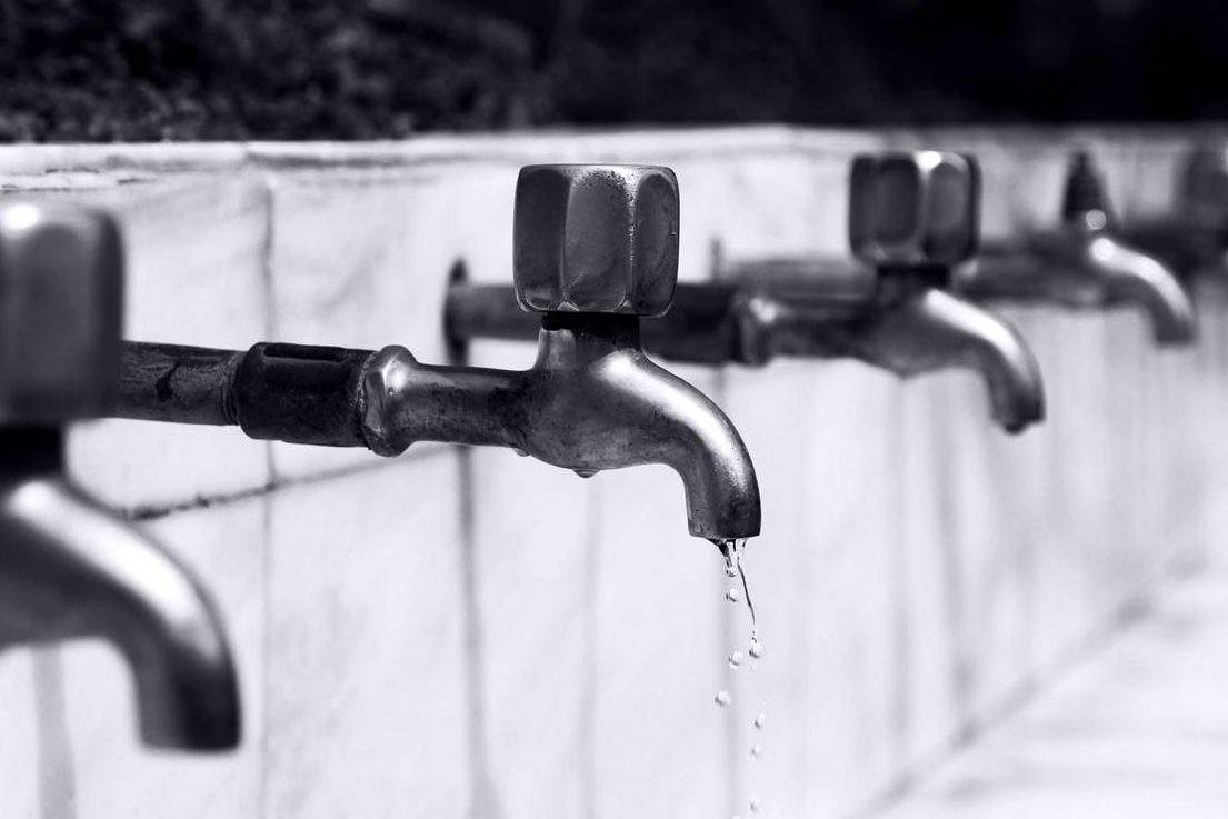 The advisory says customers may experience low, or even non-existent water pressure, as well as discoloured water, until the main is repaired.