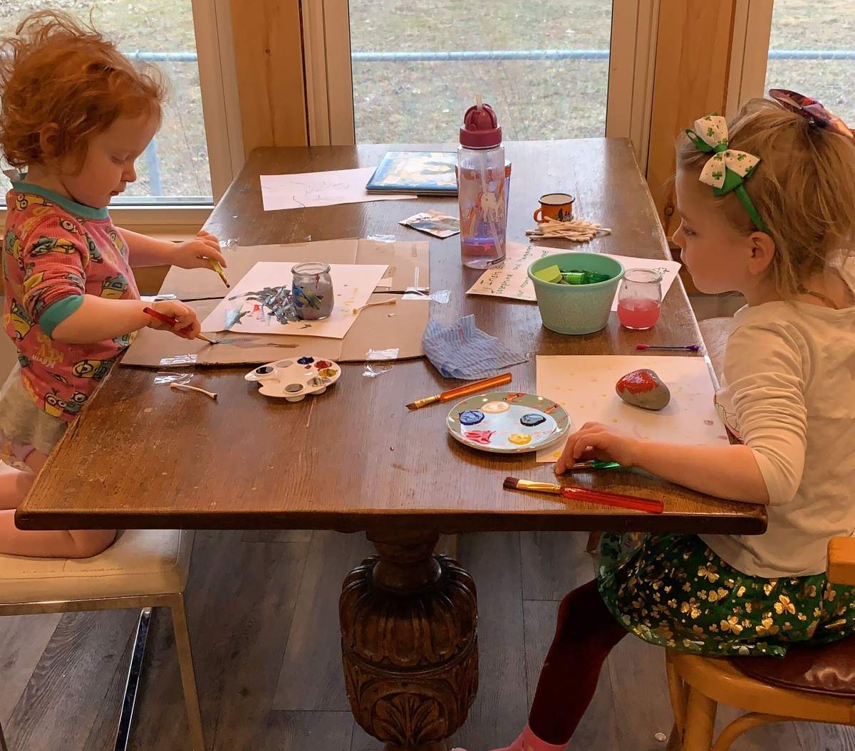 Annamay and Mark Oldershaw’s daughters.