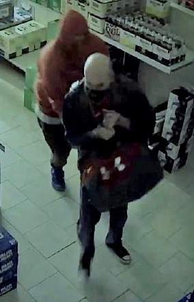 City of Kawartha Lakes OPP seek 3 suspects in reported break-and-enter, theft at convenience store - image