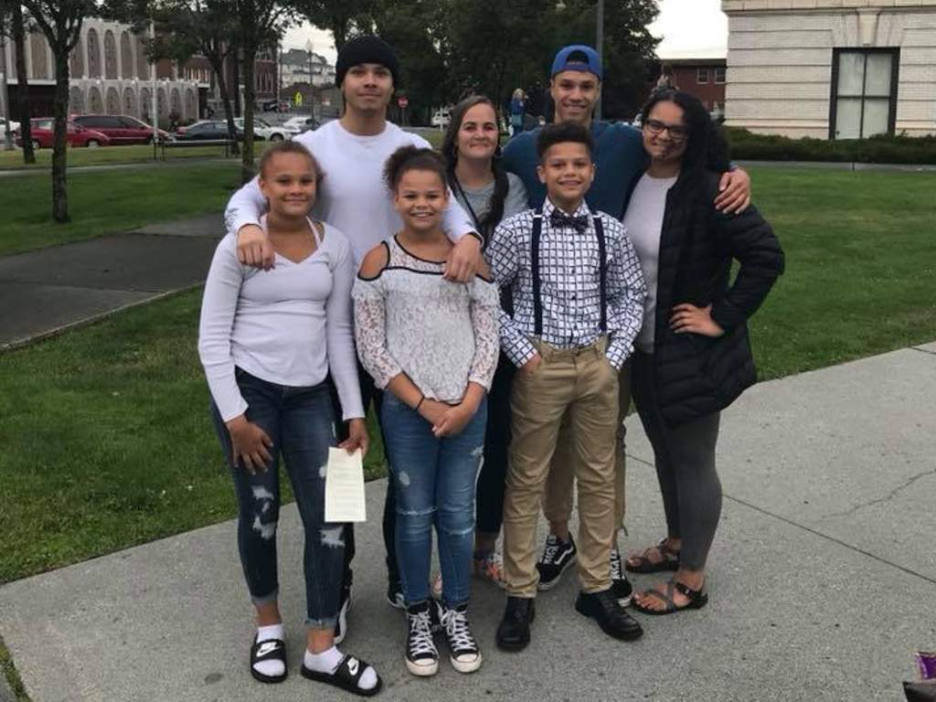 Sundee Rutter was 42 and recovering from breast cancer when she died of COVID-19, leaving her six children parentless.